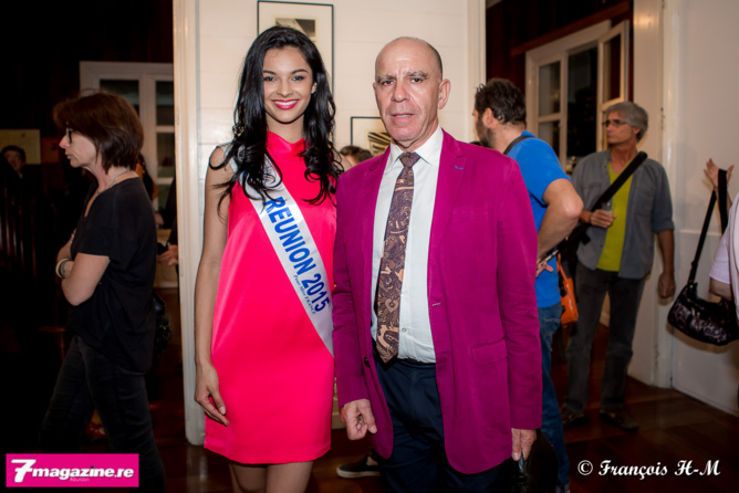 Avec Marc Nouschi, directeur des affaires culturelles Avec Marc Nouschi, directeur des affaires culturelles