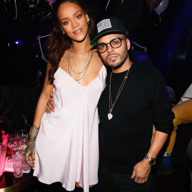 Rihanna et Richie Akiva Rihanna et Richie Akiva