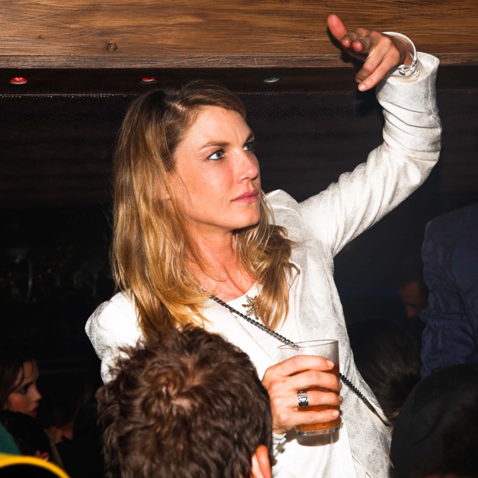 Angela Lindvall Angela Lindvall