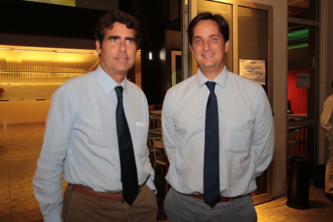 Un invité et Rodolphe Hayot, directeur de la branche Automobile du groupe Bernard Hayot Un invité et Rodolphe Hayot, directeur de la branche Automobile du groupe Bernard Hayot