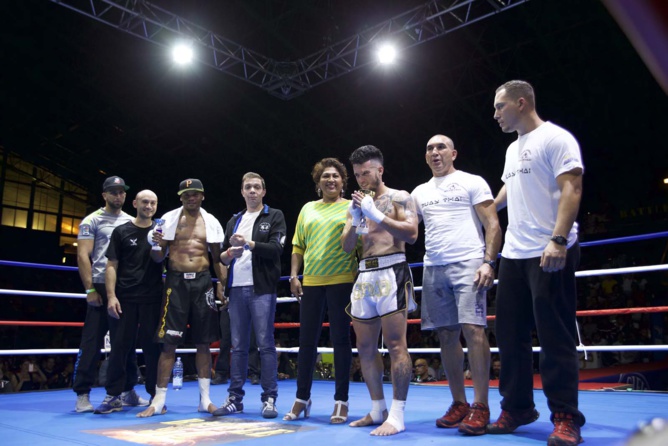 Battle 974 au Stade de l'Est<br>Le Thaïlandais Chana Jon fait fort Battle 974 au Stade de l'Est<br>Le Thaïlandais Chana Jon fait fort