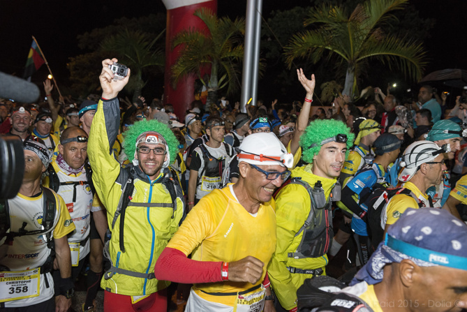 Grand Raid<br>Les "fous" sont partis! Grand Raid<br>Les "fous" sont partis!