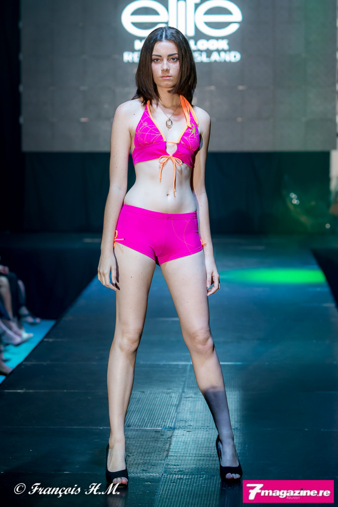 Le passage en maillot: finale Elite Model Look Reunion Island 2015 Le passage en maillot: finale Elite Model Look Reunion Island 2015