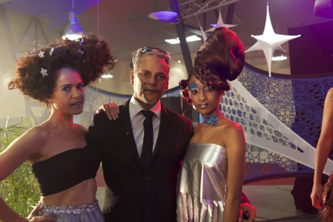 Show coiffure à la Plaine des Cafres<br>"La tête dans les étoiles" Show coiffure à la Plaine des Cafres<br>"La tête dans les étoiles"