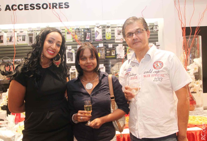 Cherine Bourot avec Nathalie et Patrick Vi-Tong, invités Cherine Bourot avec Nathalie et Patrick Vi-Tong, invités