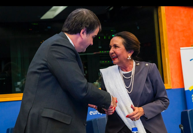 Conférence des Présidents des Régions Ultrapériphériques Conférence des Présidents des Régions Ultrapériphériques