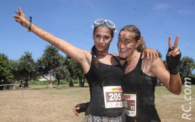 Il y en a une qui roule en 205