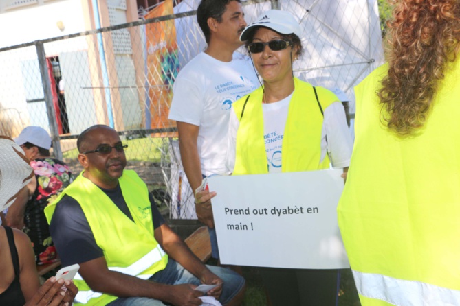 Marche contre le diabète<br>Azuima Issa et Daniel Sangouma Ambassadeurs Marche contre le diabète<br>Azuima Issa et Daniel Sangouma Ambassadeurs