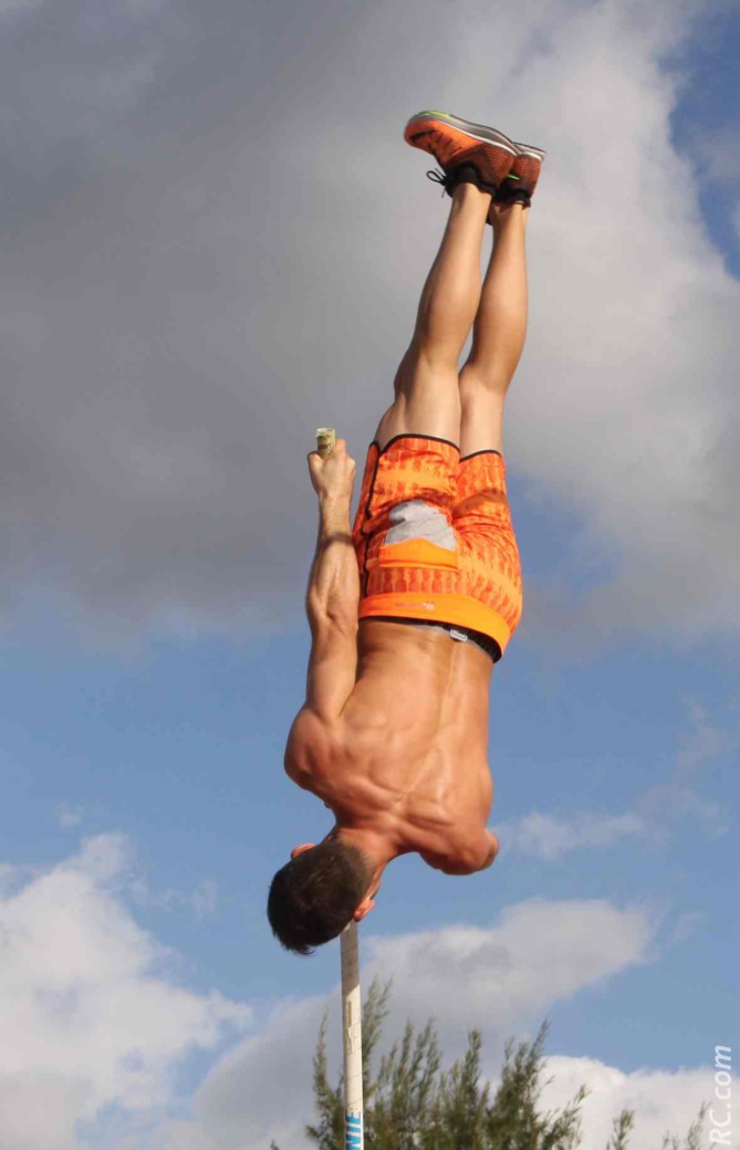 Le maître Renaud Lavillenie «droit dans ses bottes»