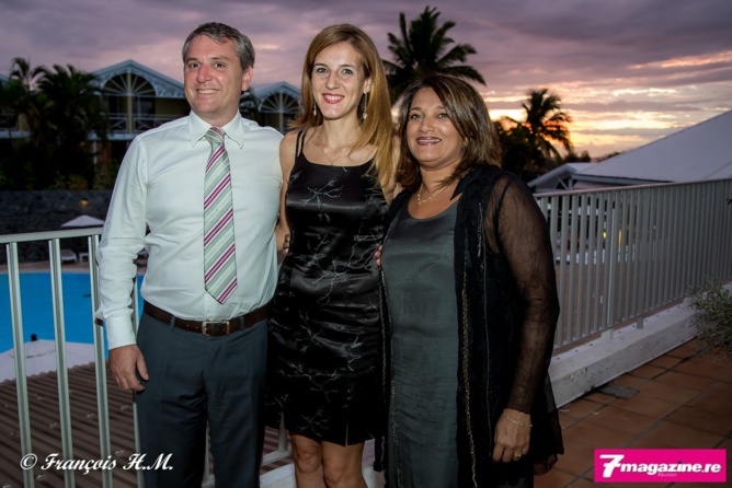 Julia Barazer entourée du couple Wolff Julia Barazer entourée du couple Wolff