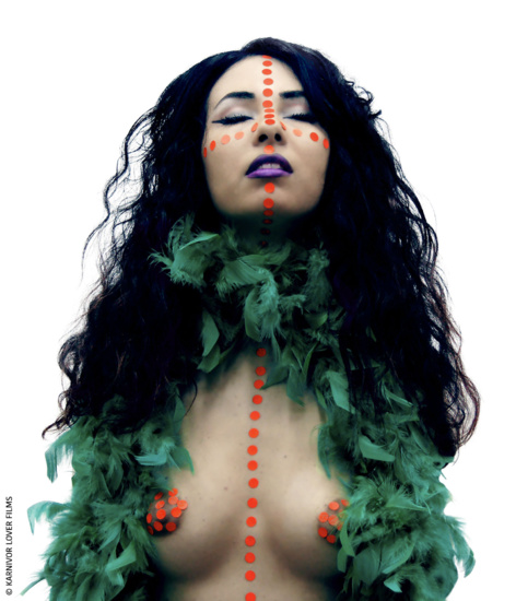 Aurélia Mengin, fidèle à son image décalée... Aurélia Mengin, fidèle à son image décalée...