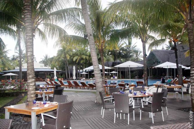 Une magnifique piscine, à quelques pas seulement de la plage privative. Une magnifique piscine, à quelques pas seulement de la plage privative.