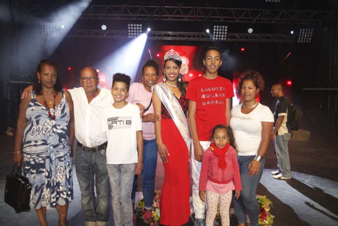 Sandrine Folio et sa famille Sandrine Folio et sa famille