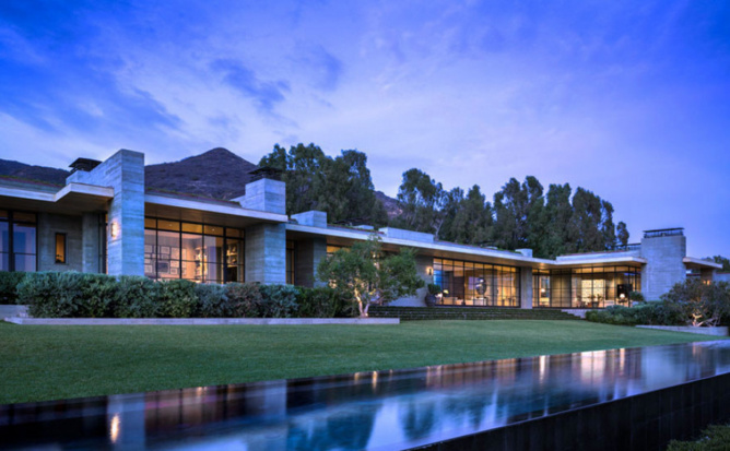 Villa à louer 750 000 $ par mois