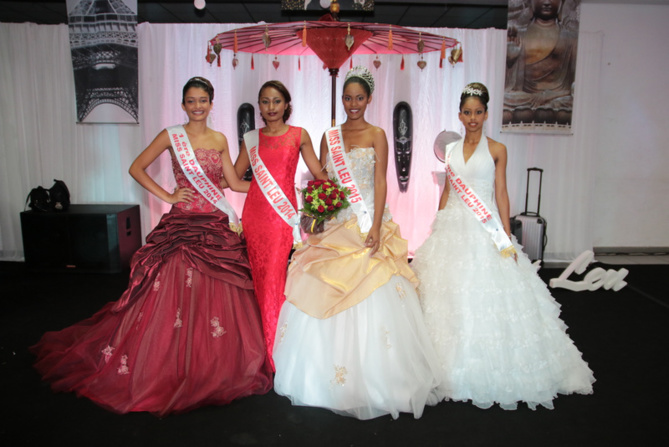 Avec Djémila Turban, Miss Saint-Leu 2014 Avec Djémila Turban, Miss Saint-Leu 2014