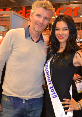 Denis Brogniart sera aux commandes de "Koh-Lanta". Il a été ravi de rencontre Azuima Issa, Miss Réunion 2015, au salon du tourisme Top Résa à Paris