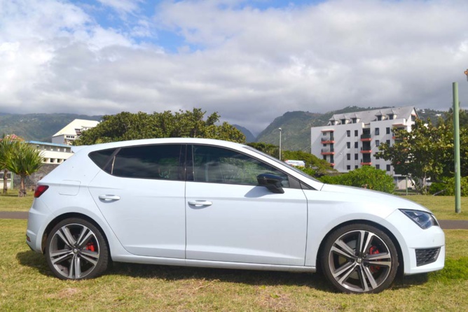 Il y a des détails esthétiques qui la différencient… Il y a des détails esthétiques qui la différencient…