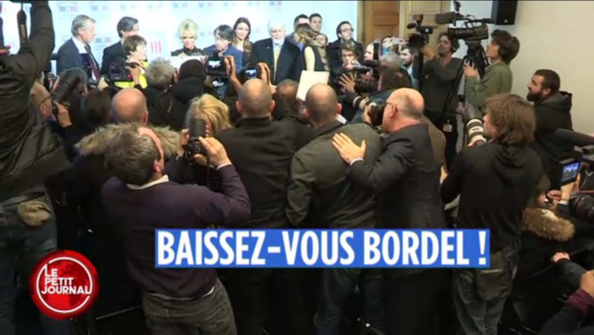 Pamela Anderson à l'Assemblée Nationale<br> Deux journalistes se tapent dessus!