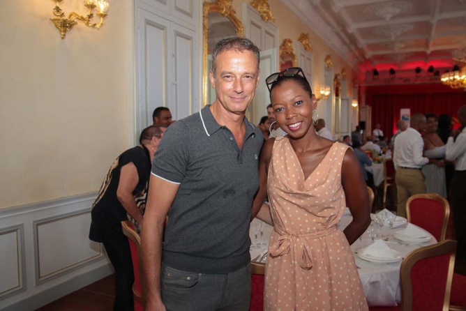 Jean-Marc Collienne et Valérie Filain, le couple star de Réunion1ère Jean-Marc Collienne et Valérie Filain, le couple star de Réunion1ère