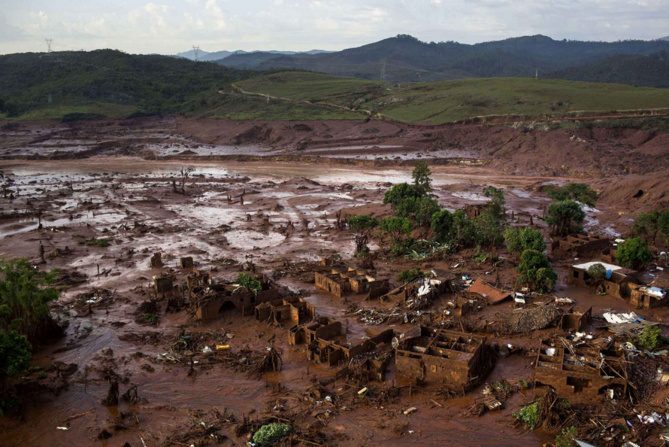 Les prédictions 2016 de Gérard Bonnet pour La Réunion <br> Un cyclone et d'autres réjouissances! Les prédictions 2016 de Gérard Bonnet pour La Réunion <br> Un cyclone et d'autres réjouissances!