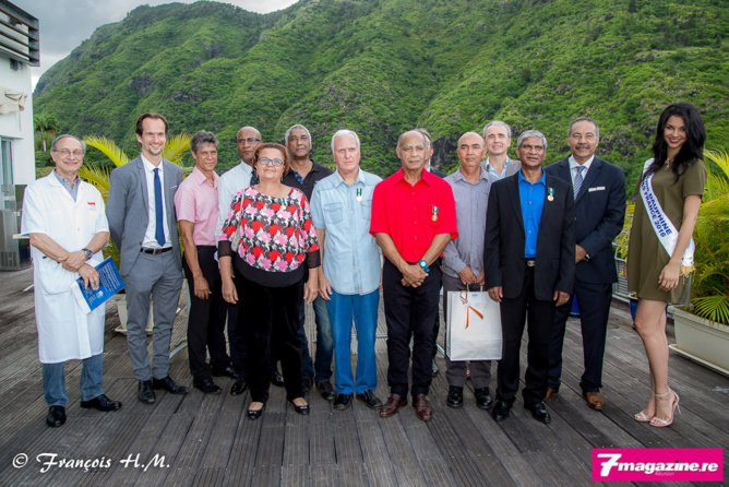 Les médaillés Or du CHU Félix Guyon