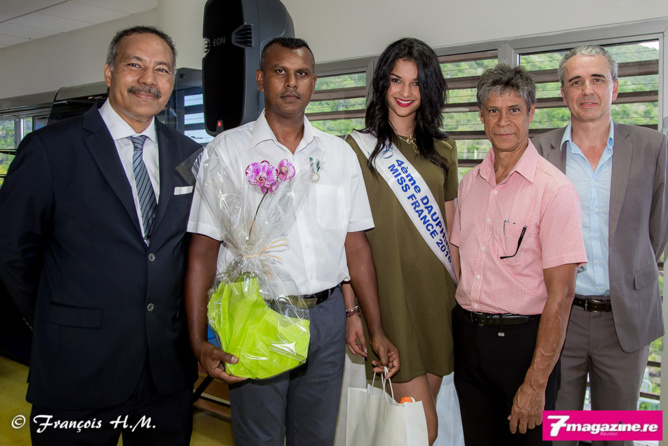 69 médaillés d'honneur du travail au CHU