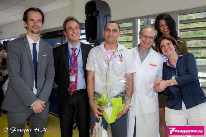 69 médaillés d'honneur du travail au CHU 69 médaillés d'honneur du travail au CHU