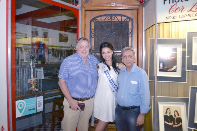 Rob Brown, Azuima Issa et Aziz Patel Rob Brown, Azuima Issa et Aziz Patel