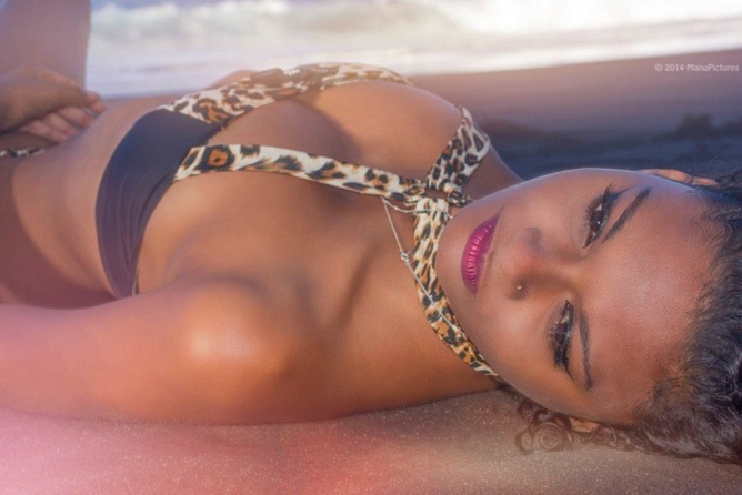 Elle a effectué plusieurs shootings... Elle a effectué plusieurs shootings...