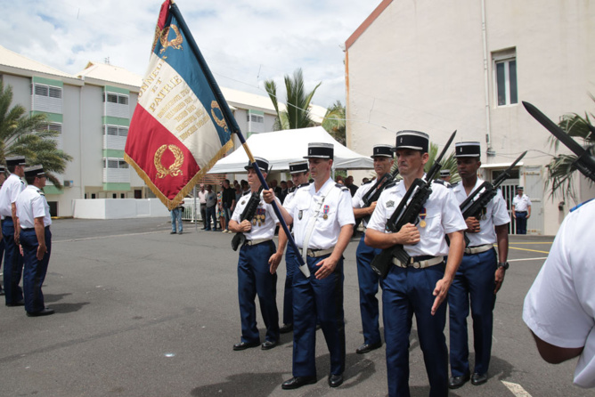 Hommage aux gendarmes victimes du devoir Hommage aux gendarmes victimes du devoir