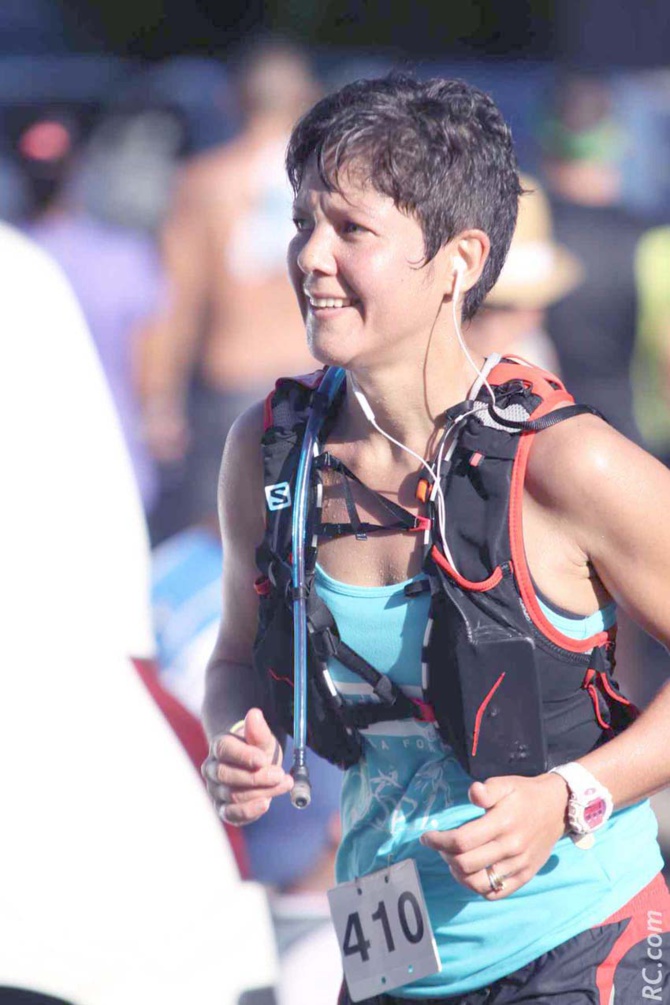 Les femmes étaient tout à fait dans le coup lors de cross Les femmes étaient tout à fait dans le coup lors de cross