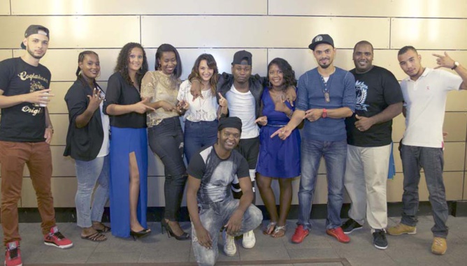 Avec Luciano Malbrouk (assis), le coach Avec Luciano Malbrouk (assis), le coach