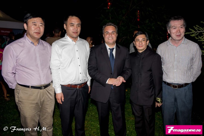 2 000 personnes au Moca pour fêter l'Année du Singe! 2 000 personnes au Moca pour fêter l'Année du Singe!