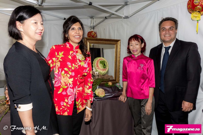 2 000 personnes au Moca pour fêter l'Année du Singe! 2 000 personnes au Moca pour fêter l'Année du Singe!