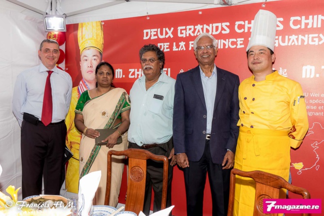 2 000 personnes au Moca pour fêter l'Année du Singe! 2 000 personnes au Moca pour fêter l'Année du Singe!