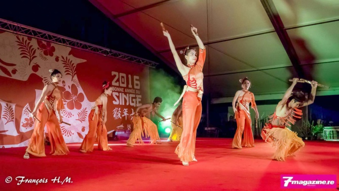 2 000 personnes au Moca pour fêter l'Année du Singe! 2 000 personnes au Moca pour fêter l'Année du Singe!