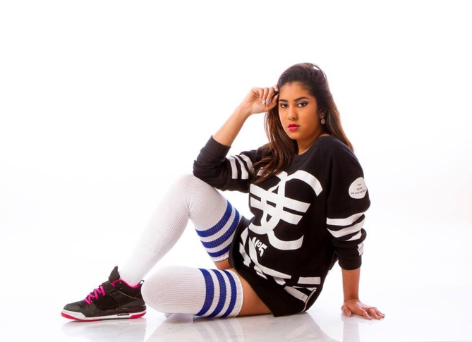 Leslie Clain<br>Exilée en Belgique pour devenir infirmière Leslie Clain<br>Exilée en Belgique pour devenir infirmière