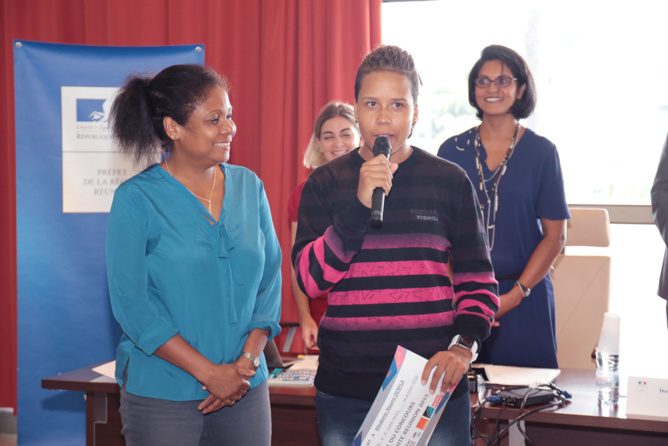 Monique Orphée, députée, a aussi remis un prix Monique Orphée, députée, a aussi remis un prix