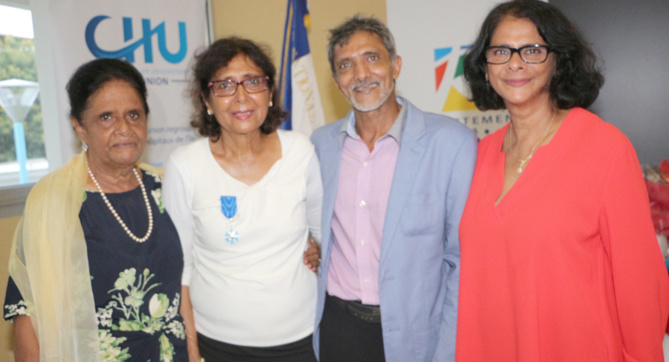 Tayeba Moullan reçoit l'Ordre National du Mérite Tayeba Moullan reçoit l'Ordre National du Mérite