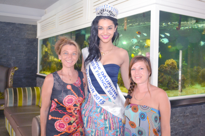 Kathy Gaudais, animatrice, Azuima Issa, et Marion Toussaint, aide-soignante Kathy Gaudais, animatrice, Azuima Issa, et Marion Toussaint, aide-soignante
