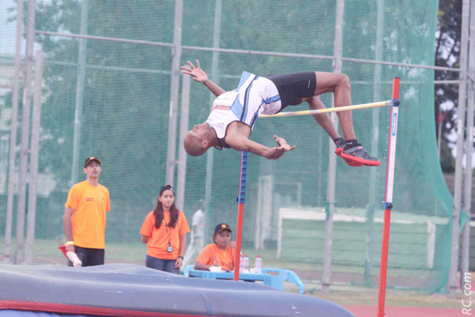 Il y aura du spectacle assurément... Il y aura du spectacle assurément...