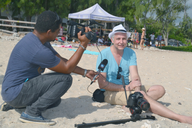 Le réalisateur interviewé... Le réalisateur interviewé...