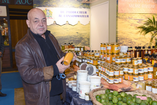 Monsieur Curcuma, Mémé Rivière Monsieur Curcuma, Mémé Rivière