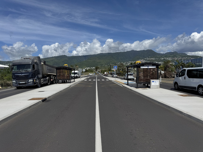 RN1001 - Aménagement voie de Bus entre Le Port et La Possession