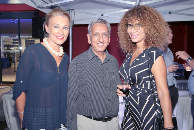 Catherine, Aziz et Caroline Catherine, Aziz et Caroline