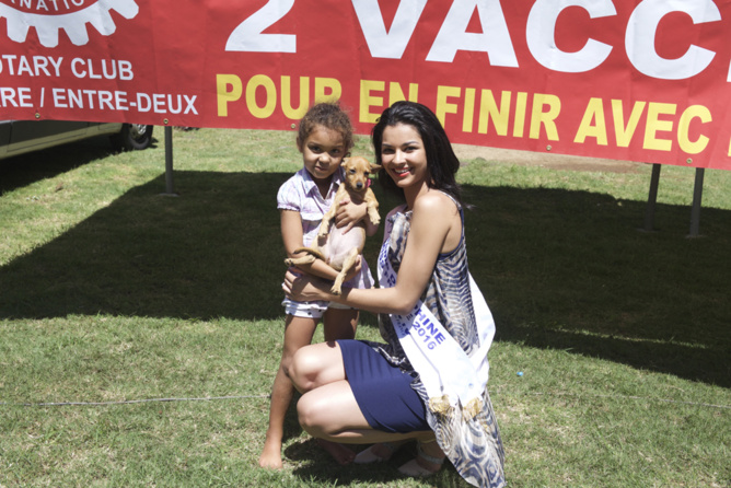Marche contre la polio du Rotary-Club à Saint-Pierre<br>Miss Réunion soutient la cause Marche contre la polio du Rotary-Club à Saint-Pierre<br>Miss Réunion soutient la cause