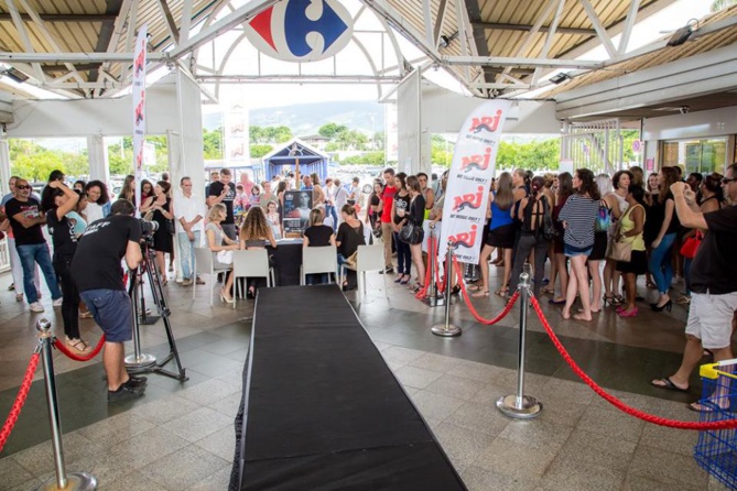 Casting Elite Model Look 2016 à Sainte-Clotilde Casting Elite Model Look 2016 à Sainte-Clotilde