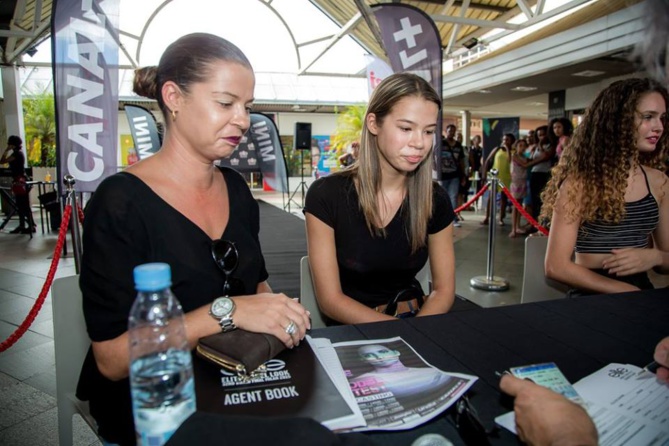 Casting Elite Model Look 2016 à Sainte-Clotilde Casting Elite Model Look 2016 à Sainte-Clotilde
