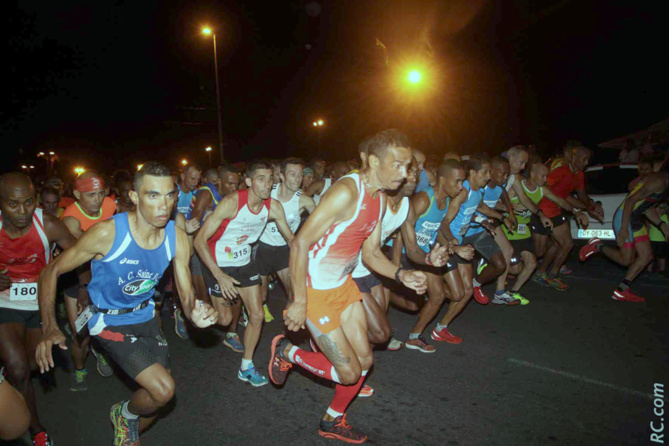 Départ en fanfare sur le front de mer. Les cadors sont aux premières loges... Départ en fanfare sur le front de mer. Les cadors sont aux premières loges...