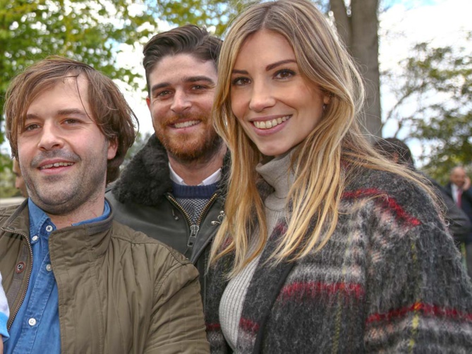 Les Dimanches au Galop<br>Les people sont venus à Saint-Cloud et à Auteuil!